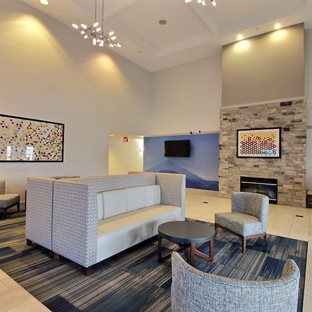 Holiday Inn Express Hotel & Suites Milwaukee Airport By Ihg Экстерьер фото