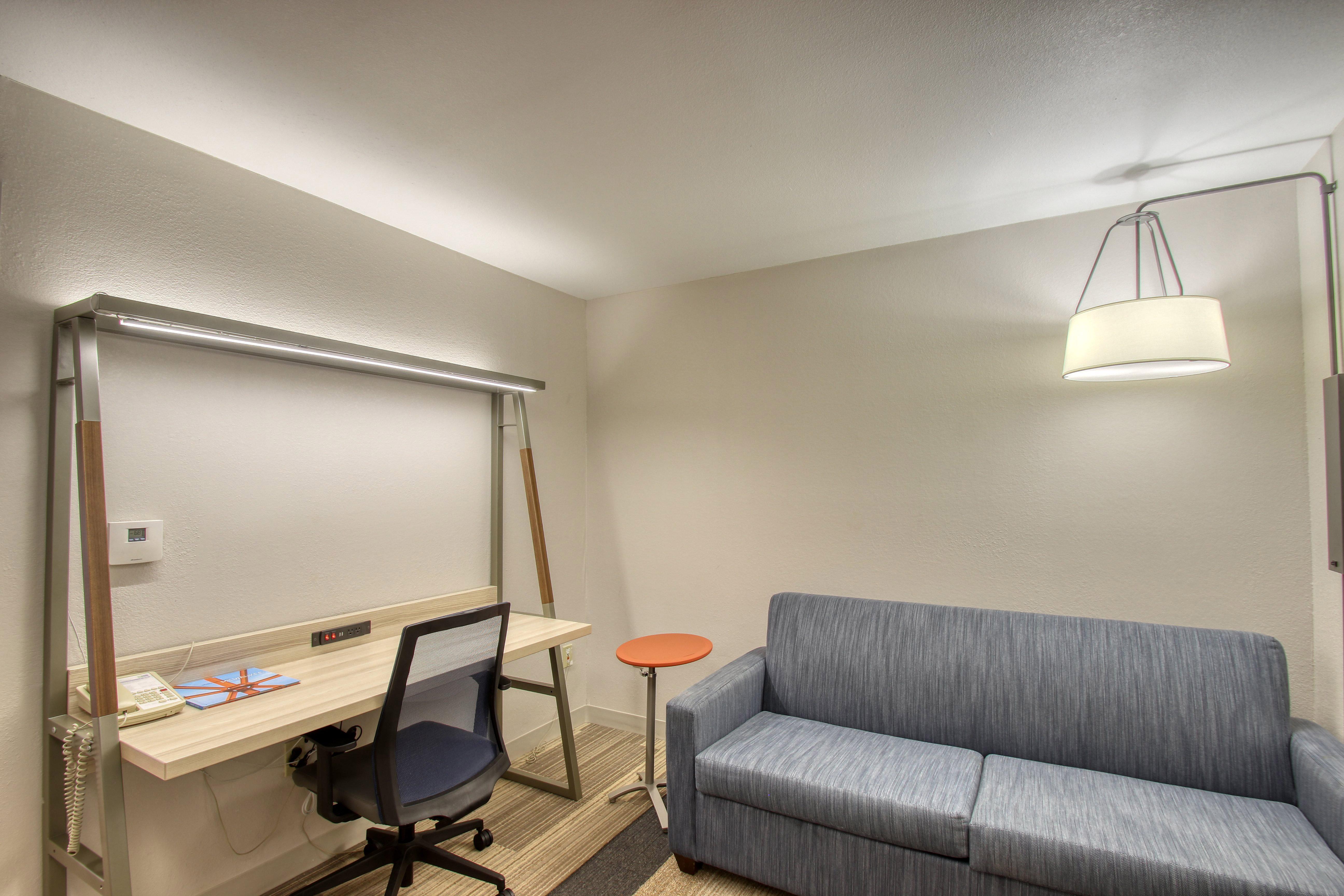 Holiday Inn Express Hotel & Suites Milwaukee Airport By Ihg Экстерьер фото