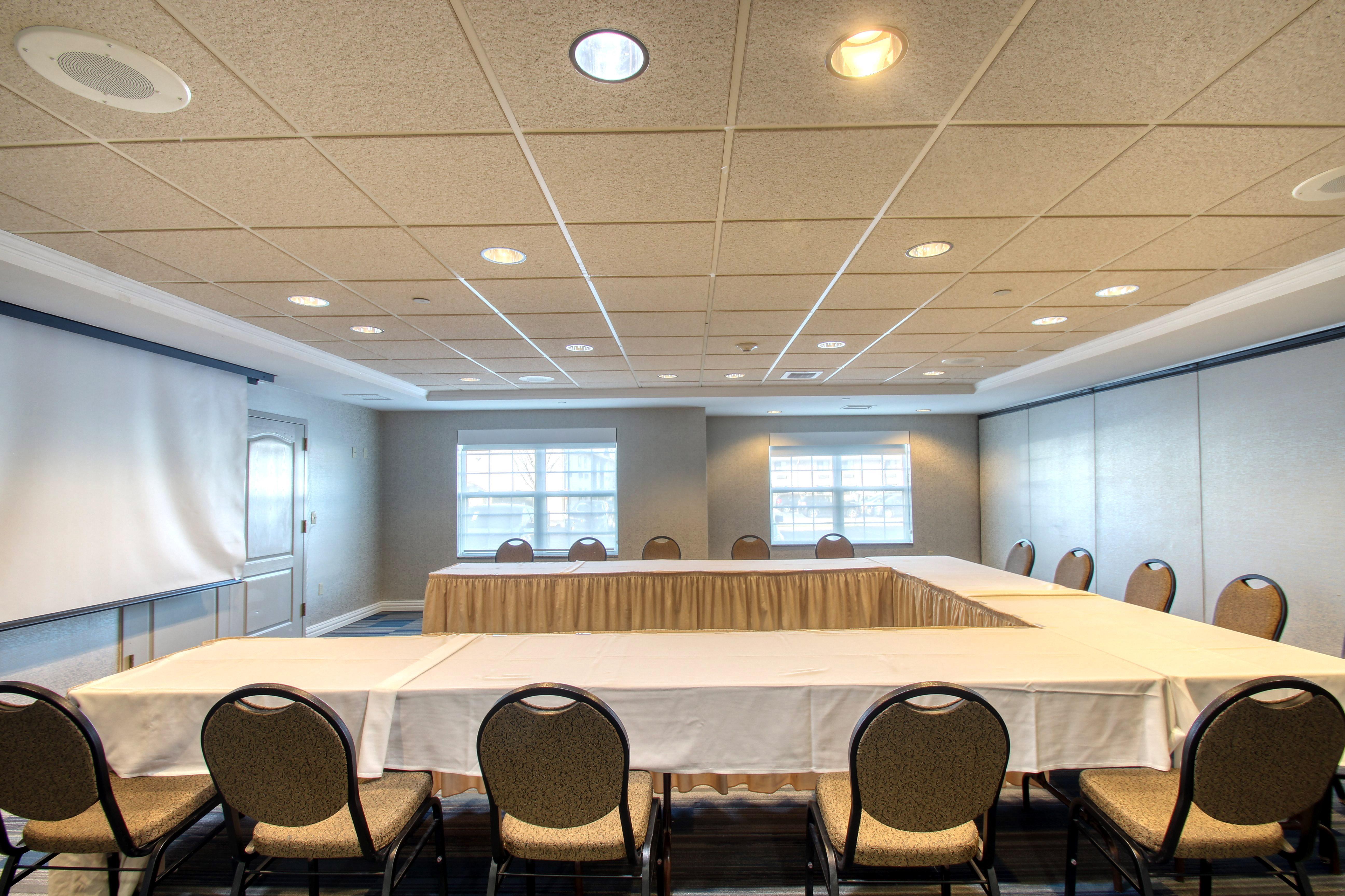 Holiday Inn Express Hotel & Suites Milwaukee Airport By Ihg Экстерьер фото