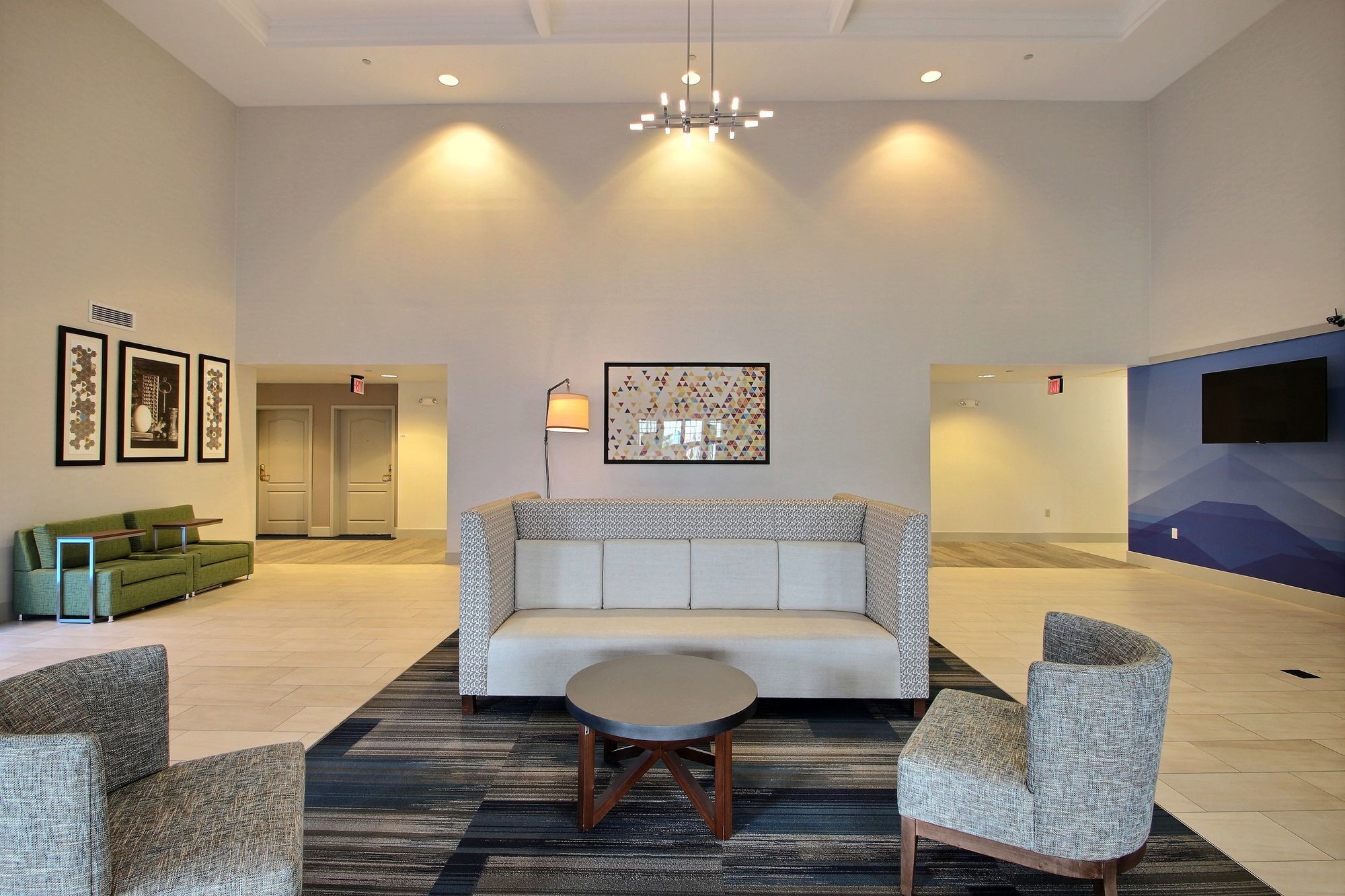 Holiday Inn Express Hotel & Suites Milwaukee Airport By Ihg Экстерьер фото